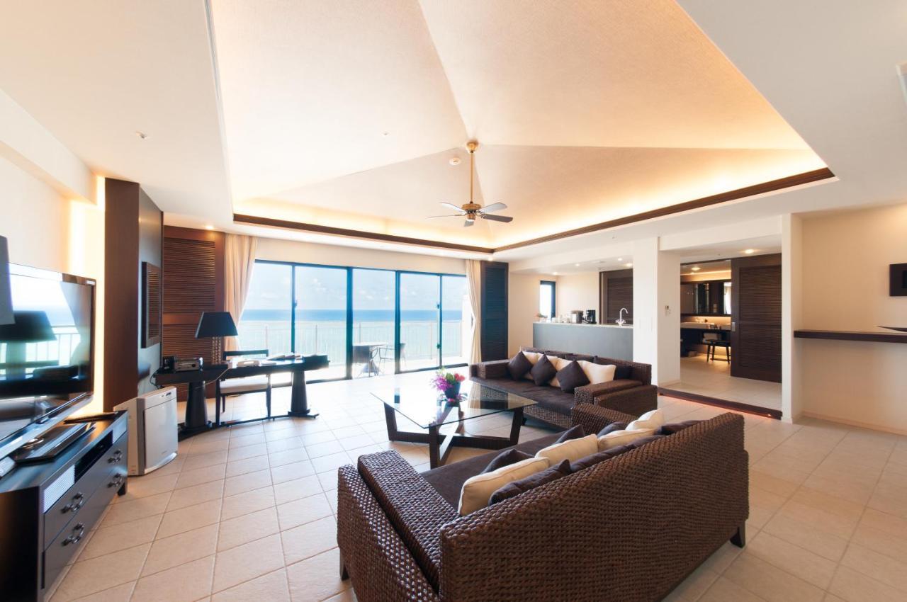 Kafuu Resort Fuchaku Condo Hotel Онна Экстерьер фото