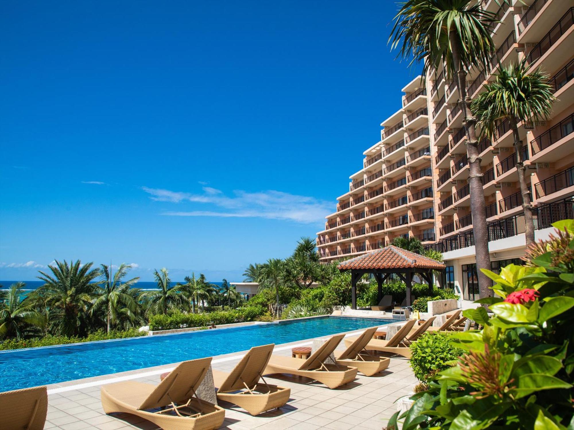 Kafuu Resort Fuchaku Condo Hotel Онна Экстерьер фото