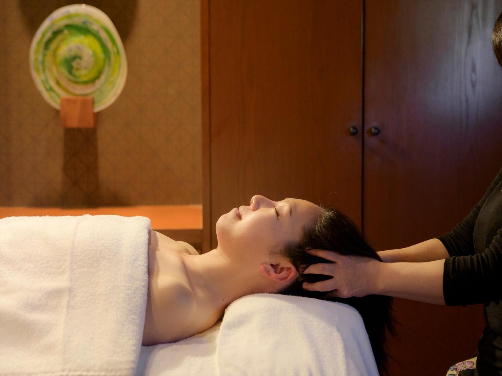 Kafuu Resort Fuchaku Condo Hotel Онна Экстерьер фото