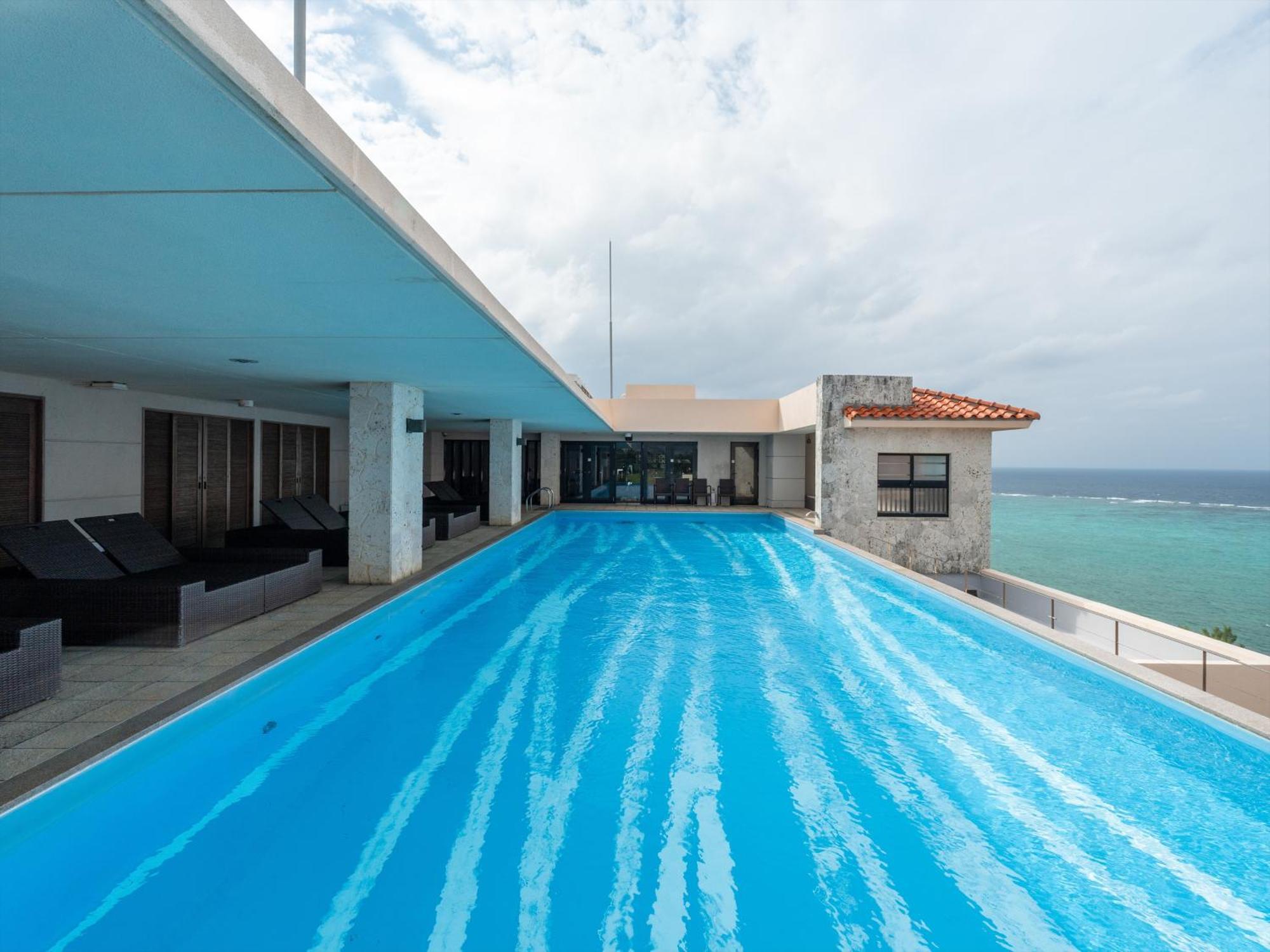 Kafuu Resort Fuchaku Condo Hotel Онна Экстерьер фото